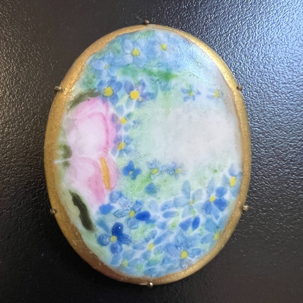 Antique Floral‎ Brooch Oval Hand Painted Brass Early 1900s Romantic Cottagecore